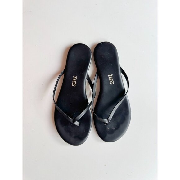 TKEES Lily Liners Black Leather Round Toe Thong Flip Flops, Size 6/37 - Picture 2 of 11